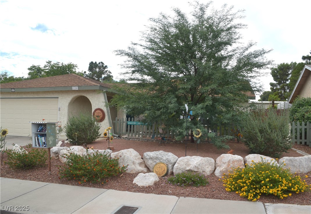 1120 Fuente Way