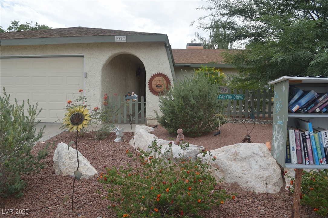 1120 Fuente Way