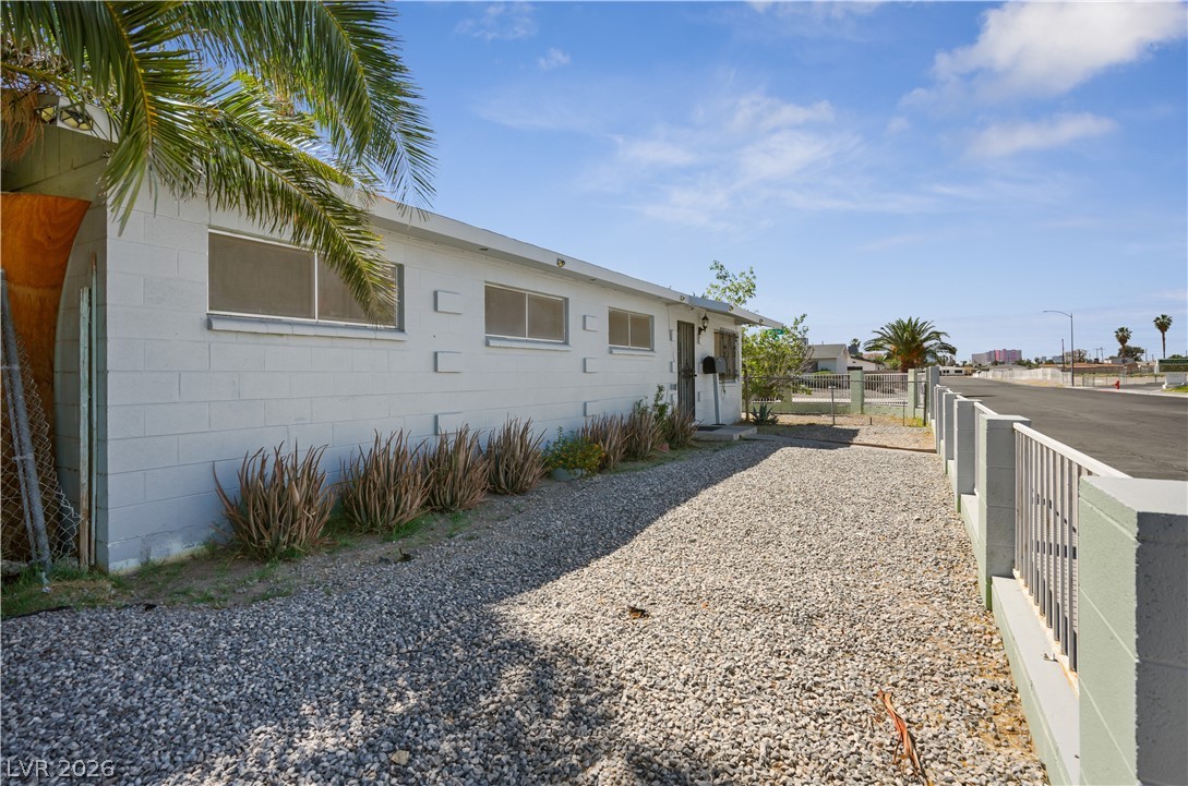 1212 Eleanor Avenue