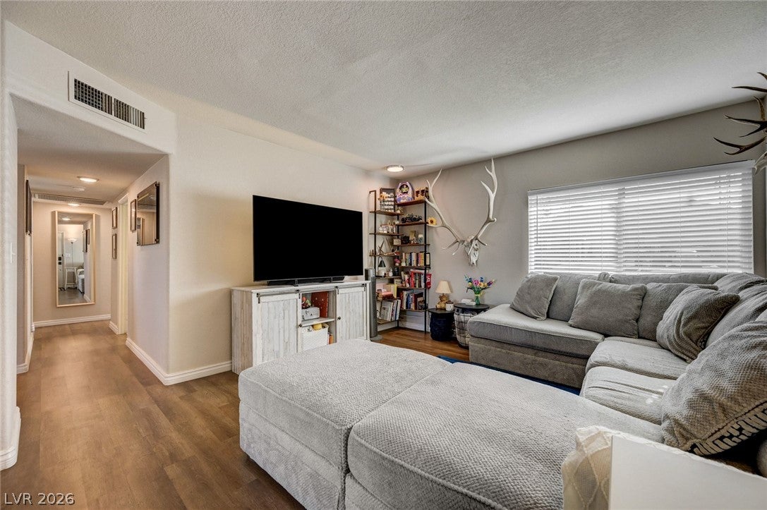 290 W Basic Road