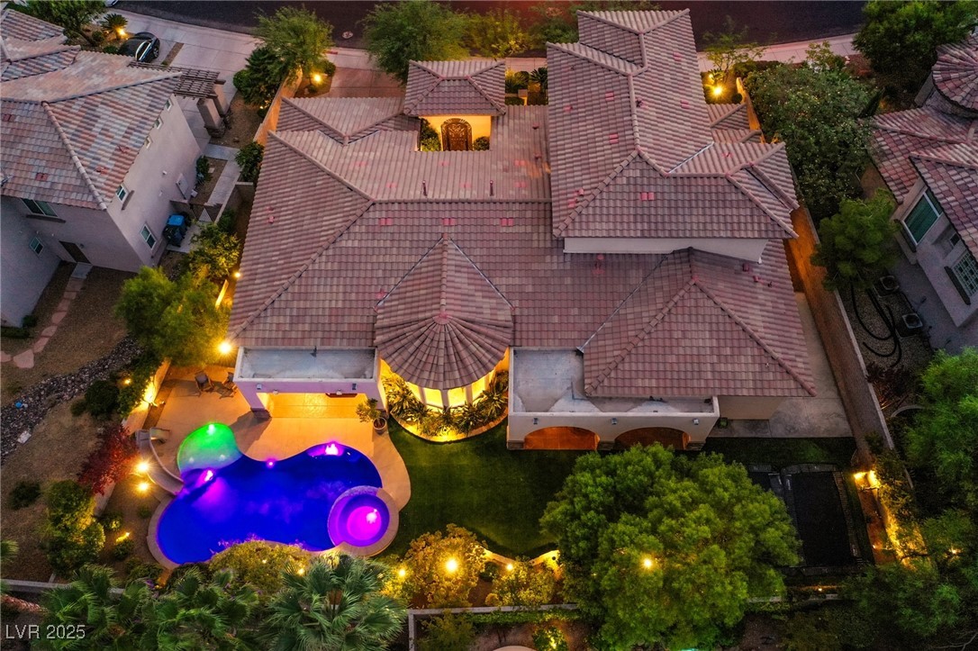 712 Tandoori Lane