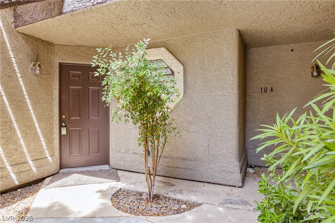 5024 S Rainbow Boulevard 103