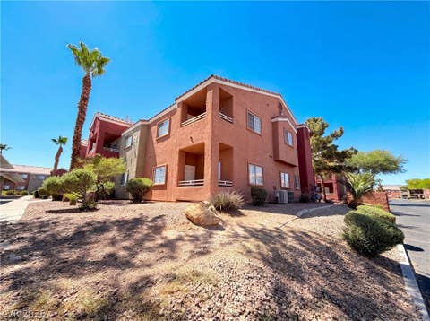 Photo of 4730 E Craig Road #1021, Las Vegas, NV 89107 (MLS # 2794754)