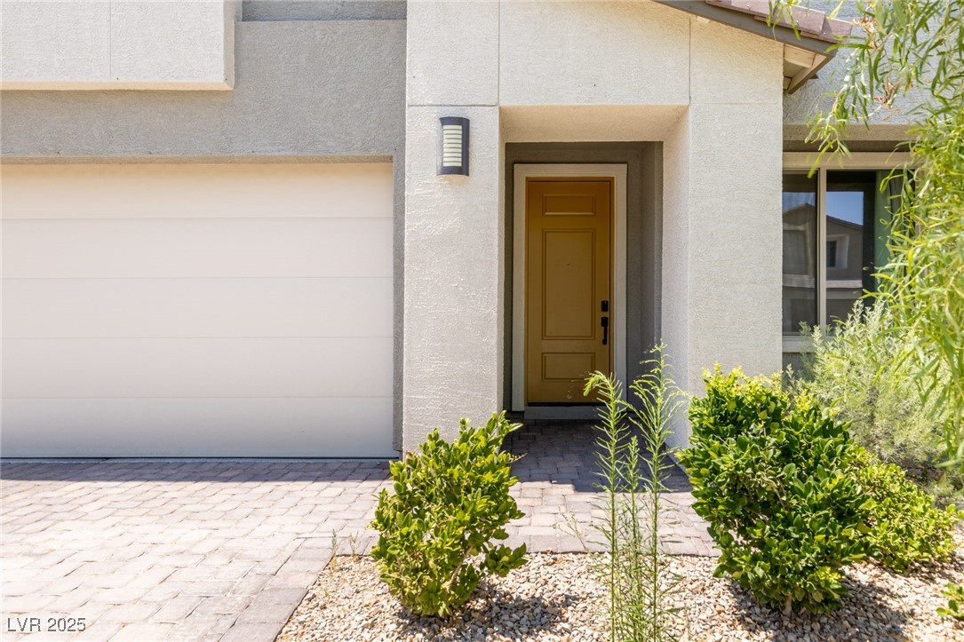 10157 Magnolia Creek Street