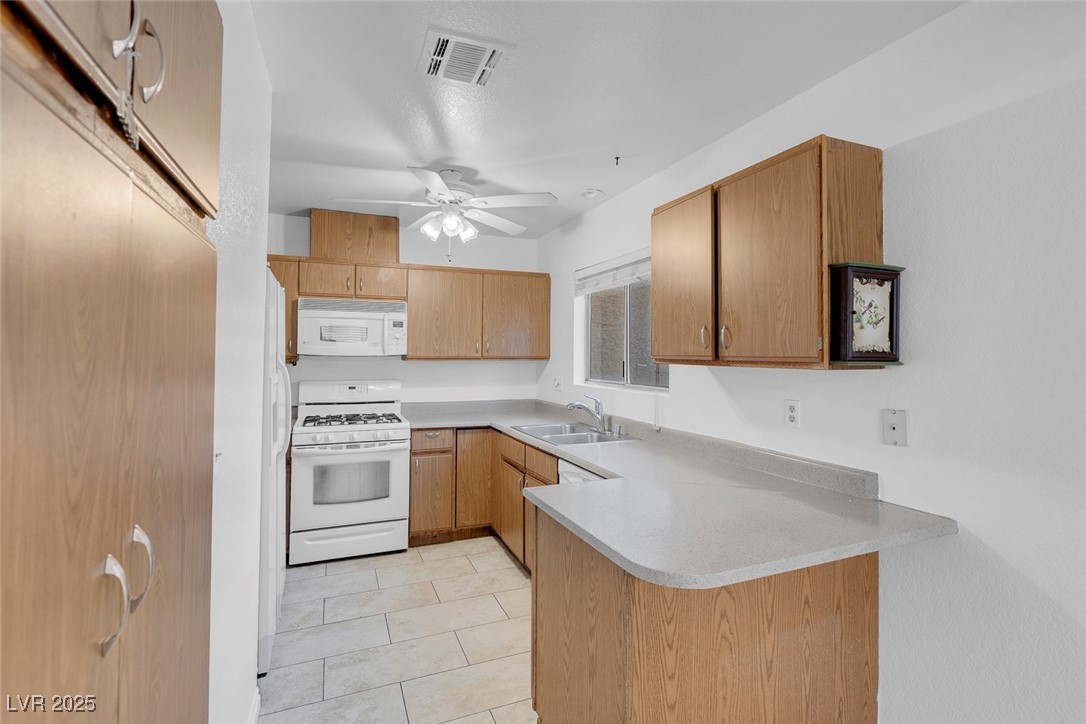 Residential, Henderson, Nevada image 15