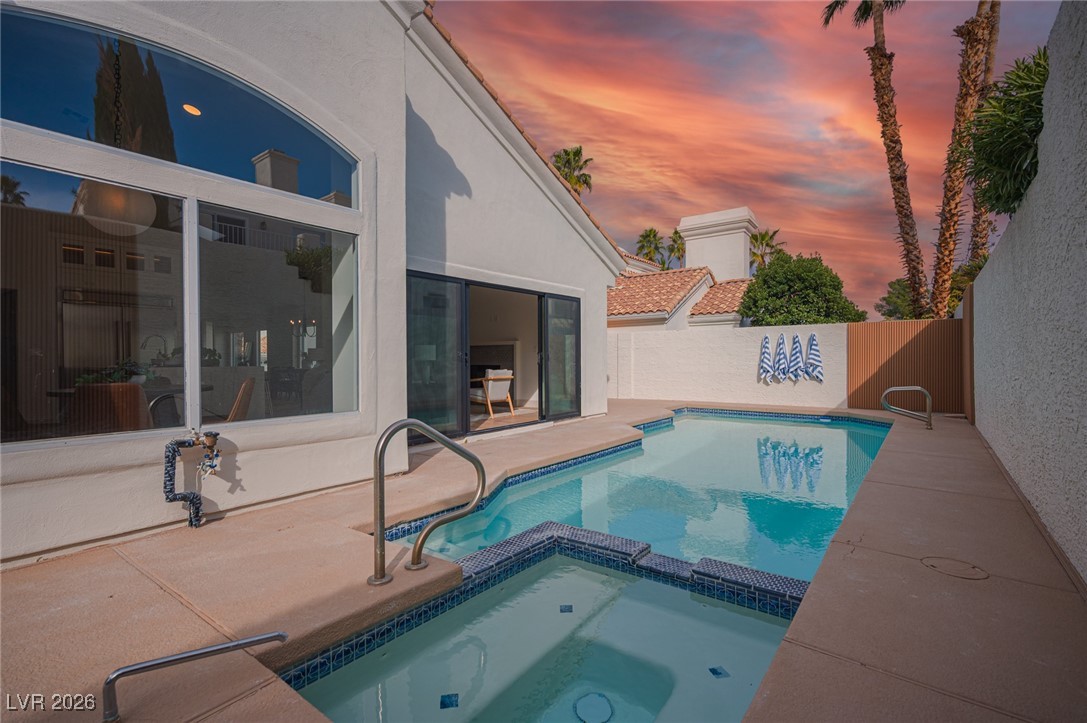 8113 Sunset Cove Drive