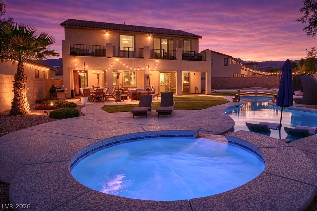 9918 Mountain Foothills Avenue