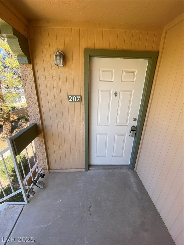 5174 S Jones Boulevard 207