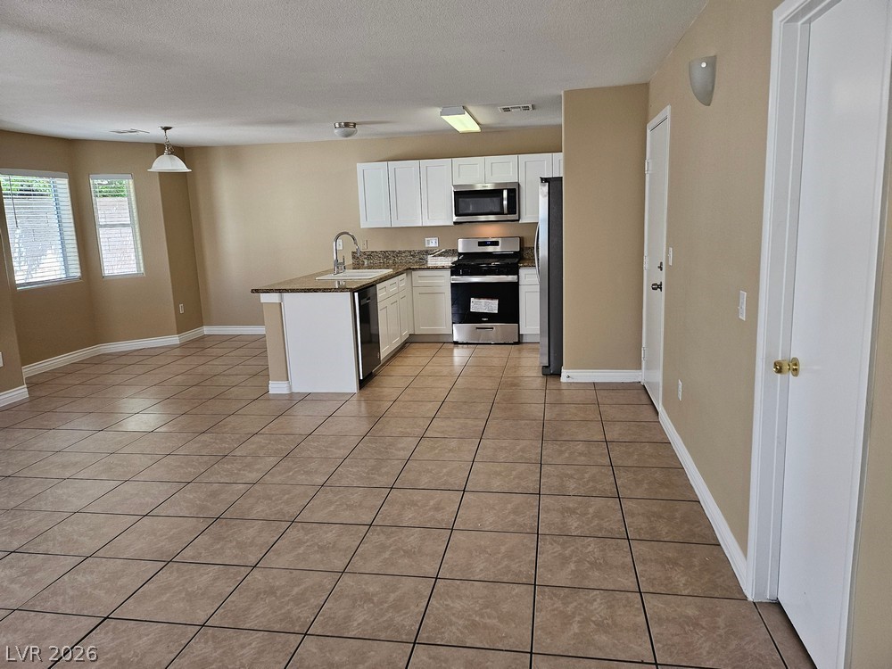 6164 DAISY LEE Avenue 1050