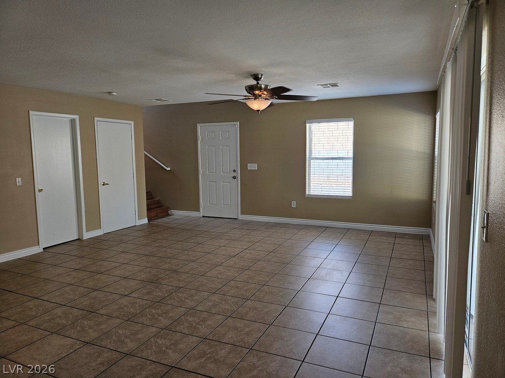 6164 DAISY LEE Avenue 1050