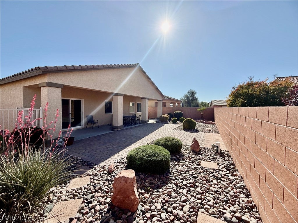 5290 E La Campana Drive