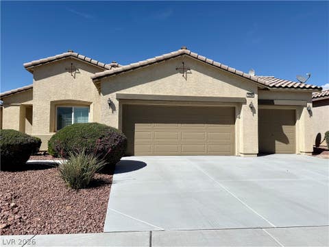 Homes For Sale - 5290 E La Campana Drive<br/> Pahrump, NV 89061