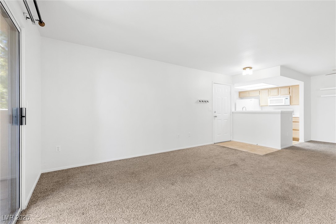 1900 Mountain Hills Court 203