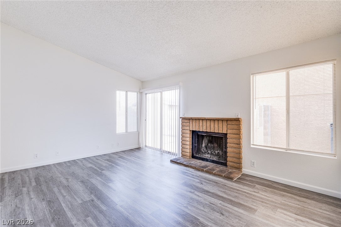 3821 Summer Breeze Circle