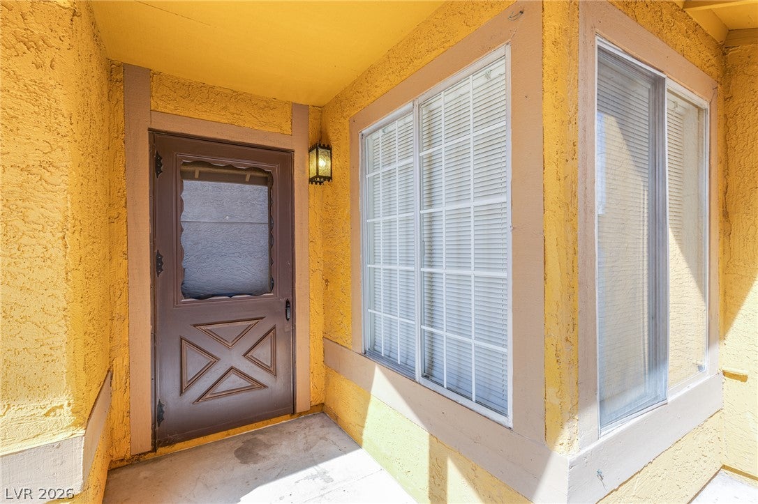 3821 Summer Breeze Circle