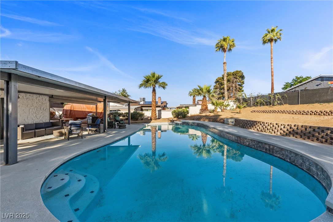 Las Vegas, Nevada 89120, United States, 3 Bedrooms Bedrooms, ,2 BathroomsBathrooms,Residential,Active,213035