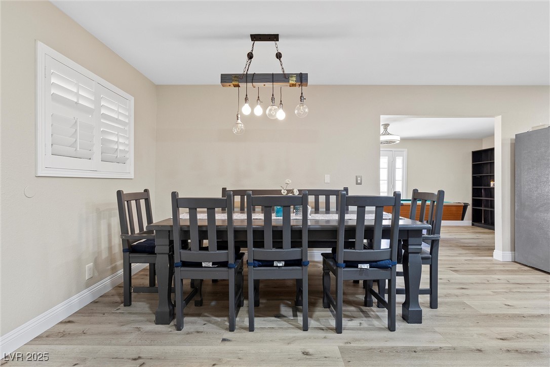 Las Vegas, Nevada 89120, United States, 3 Bedrooms Bedrooms, ,2 BathroomsBathrooms,Residential,Active,213035