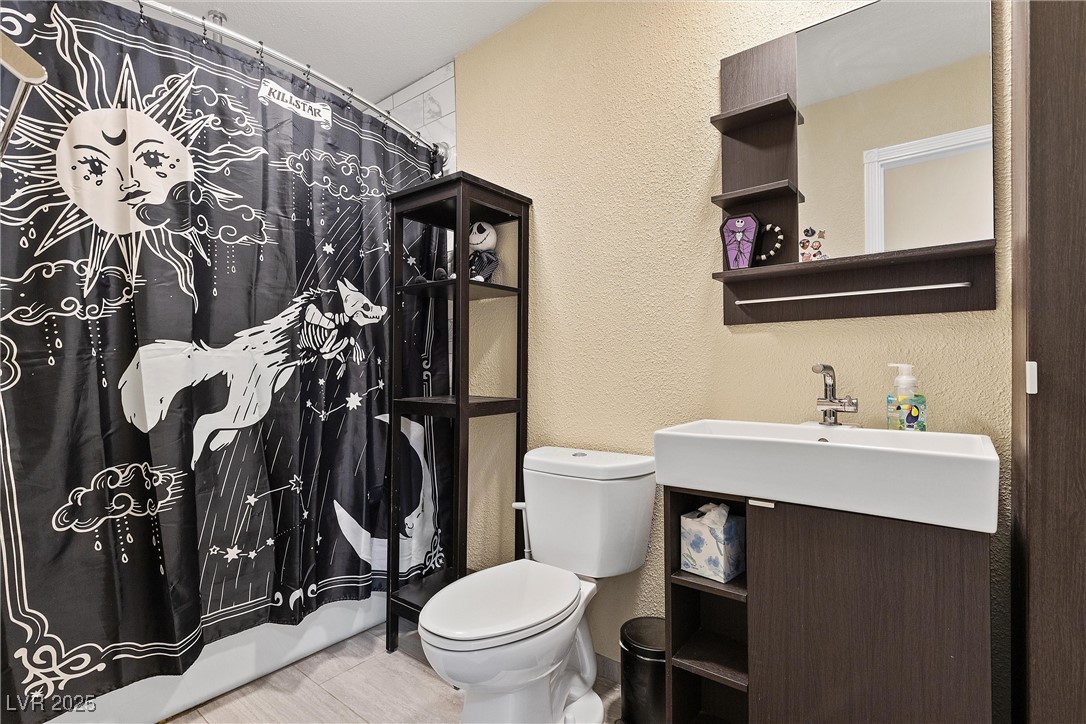 Las Vegas, Nevada 89120, United States, 3 Bedrooms Bedrooms, ,2 BathroomsBathrooms,Residential,Active,213035