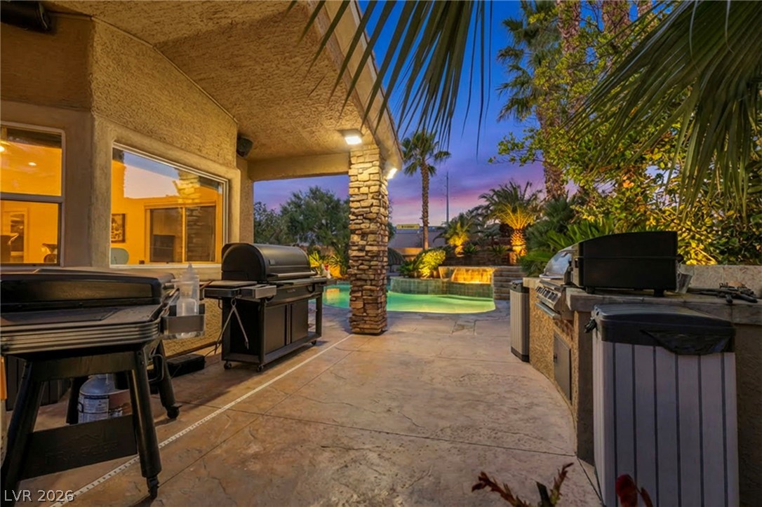 11212 Dell Cliffs Court