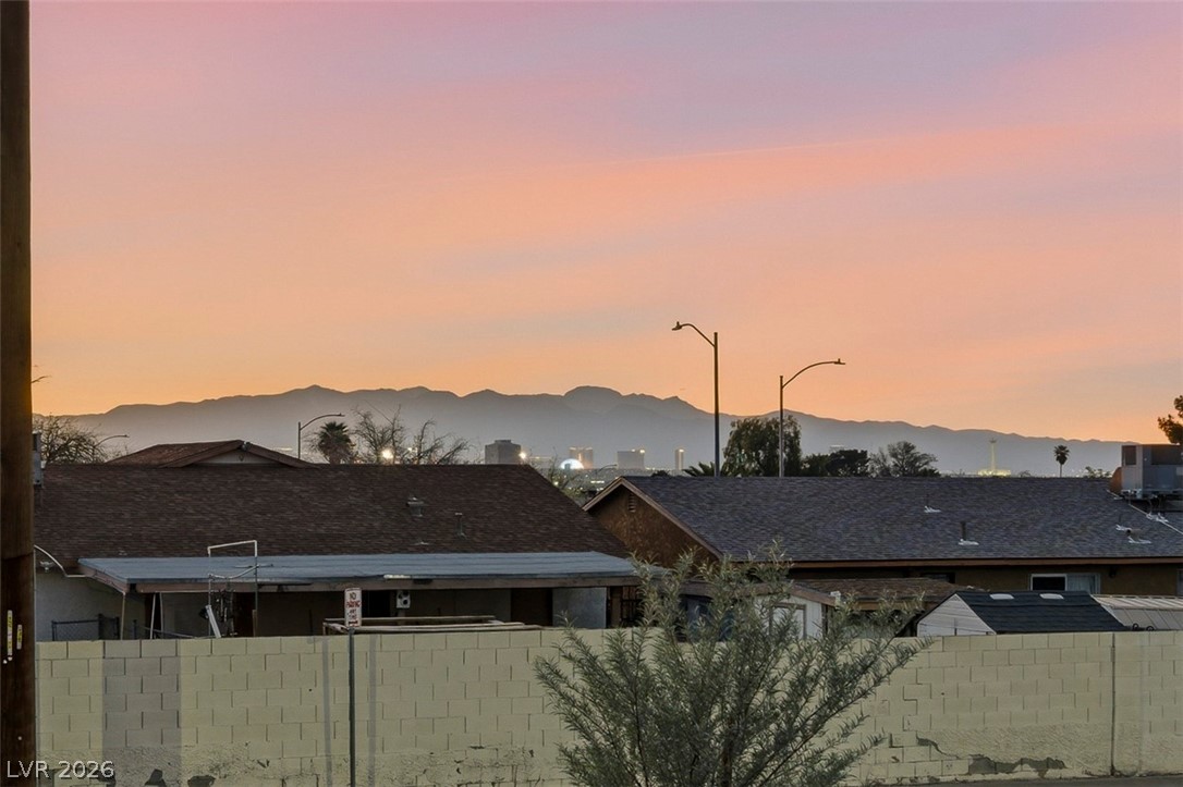 541 Preston Crest Street