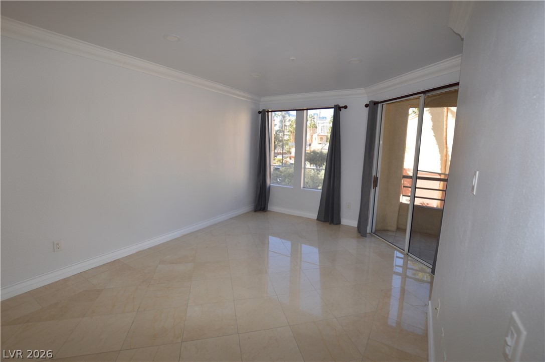 270 E Flamingo Road 205