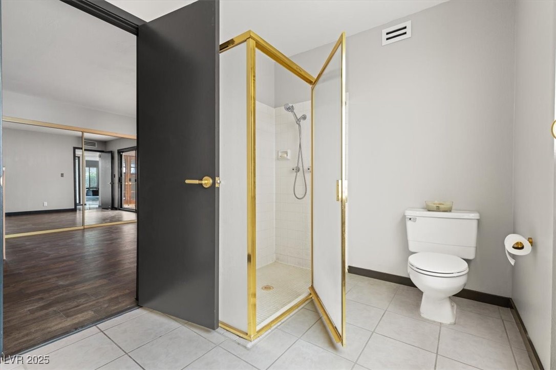 Las Vegas, Nevada 89121, United States, 2 Bedrooms Bedrooms, ,2 BathroomsBathrooms,Residential,Active,223959