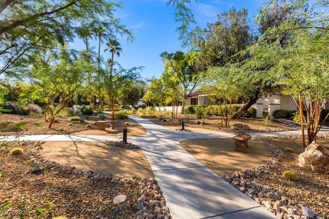 Las Vegas, Nevada 89121, United States, 2 Bedrooms Bedrooms, ,2 BathroomsBathrooms,Residential,Active,223959