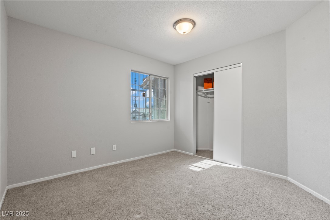 556 Decidedly Street, Henderson, Nevada image 30