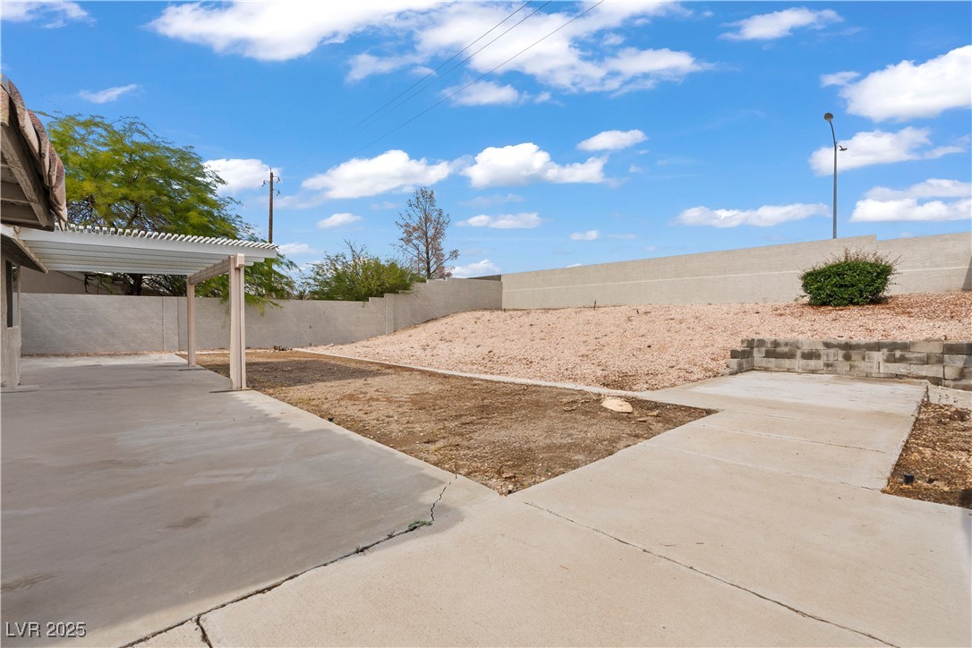 556 Decidedly Street, Henderson, Nevada image 36