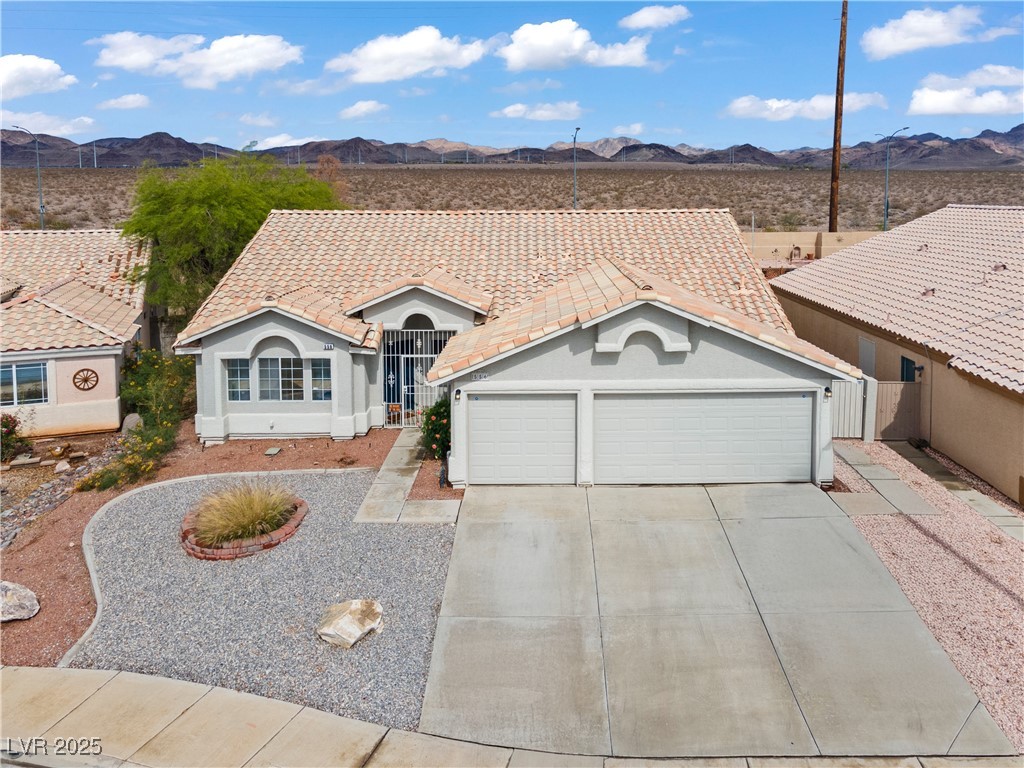 556 Decidedly Street, Henderson, Nevada image 5