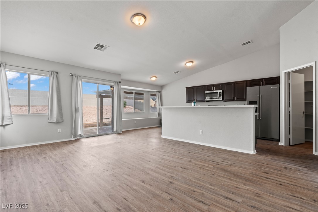 556 Decidedly Street, Henderson, Nevada image 13