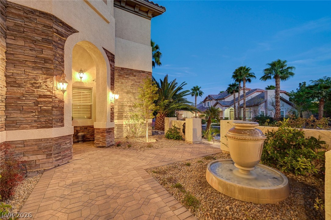 1842 Sydney Leigh Lane