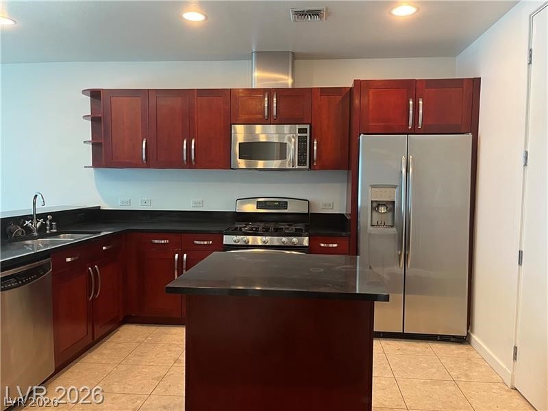 4575 DEAN MARTIN Drive 1011