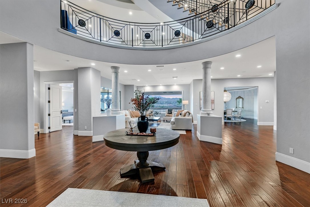 8 Rue Mediterra Drive