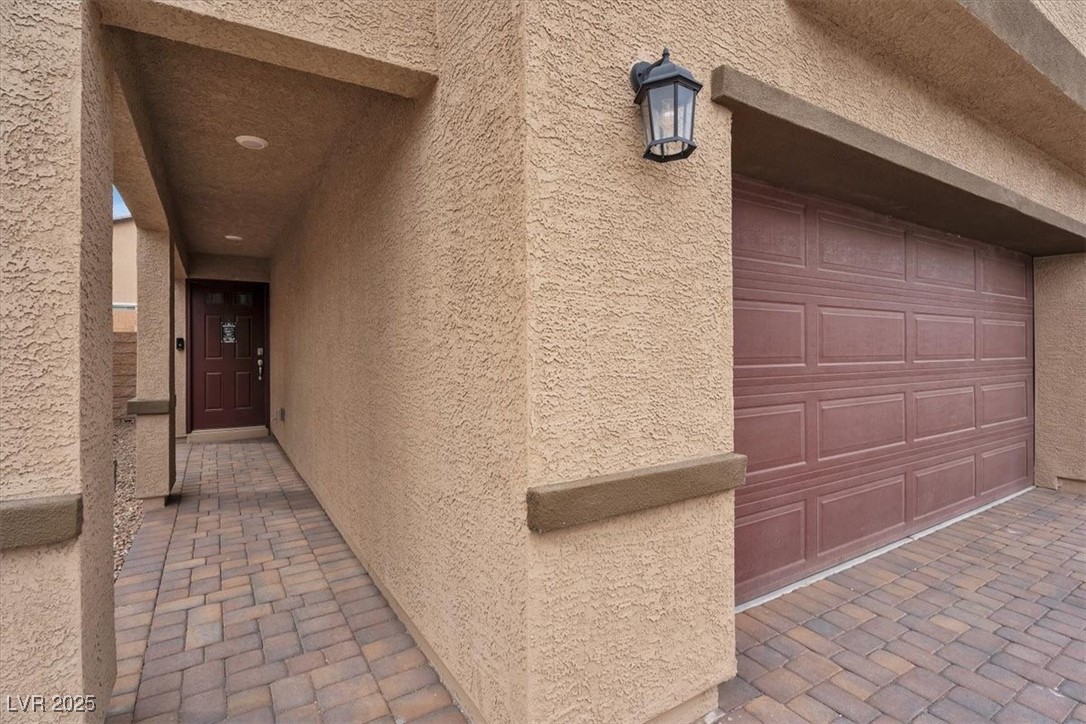 5627 Mesa Sedona Street
