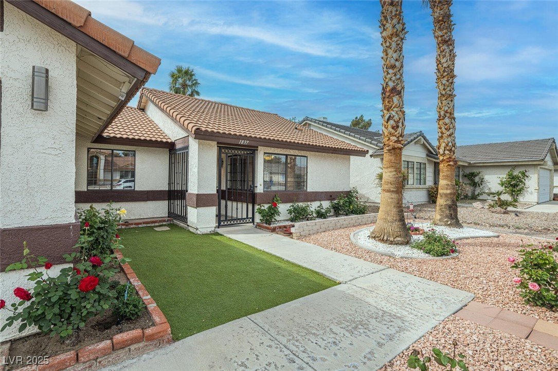 1837 Alicant Way, Henderson, Nevada image 3