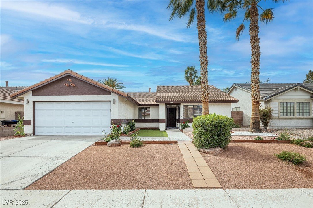 1837 Alicant Way, Henderson, Nevada image 2