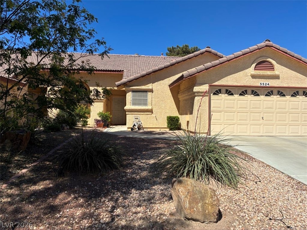 5524 Port Barrington Way