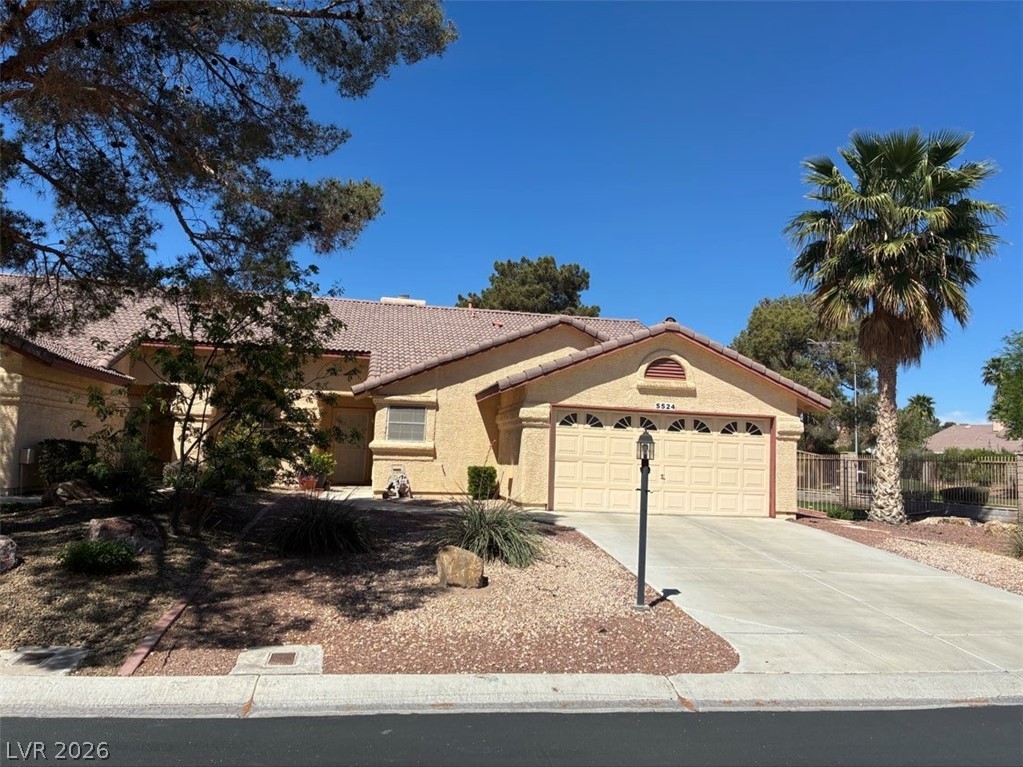 5524 Port Barrington Way