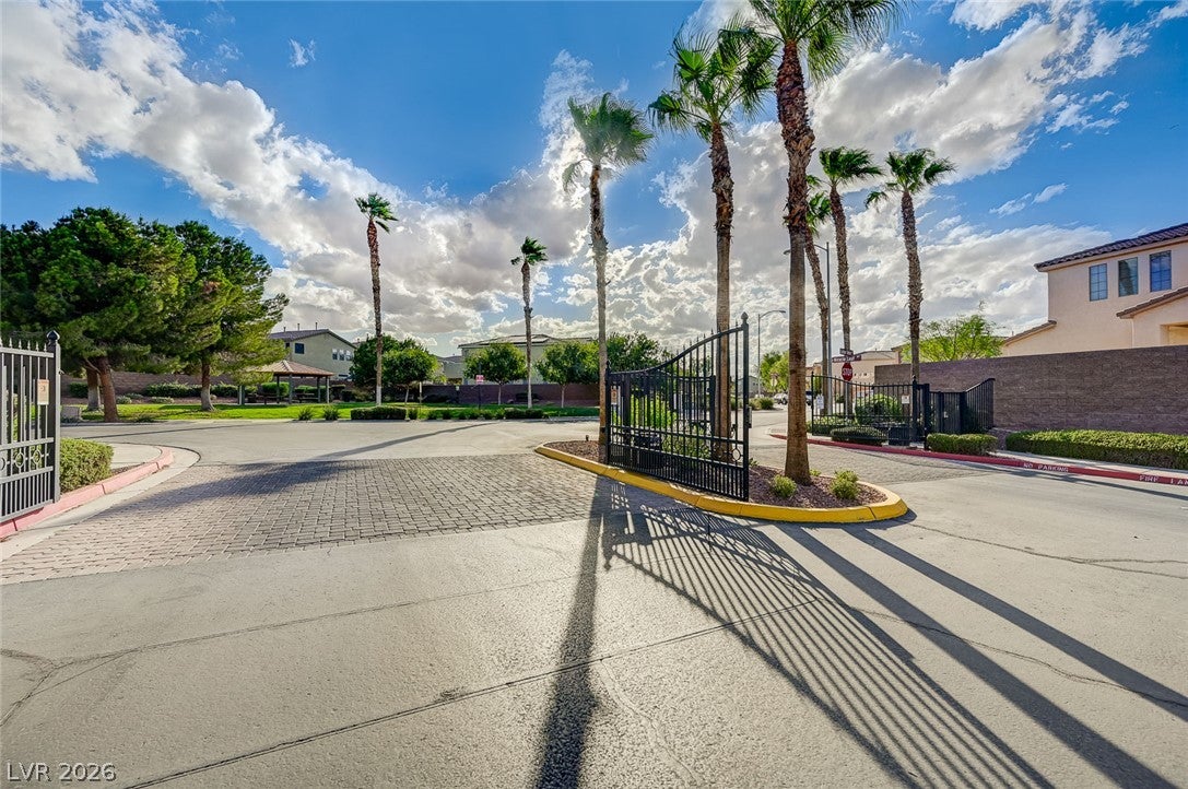 742 Aloe Yucca Avenue