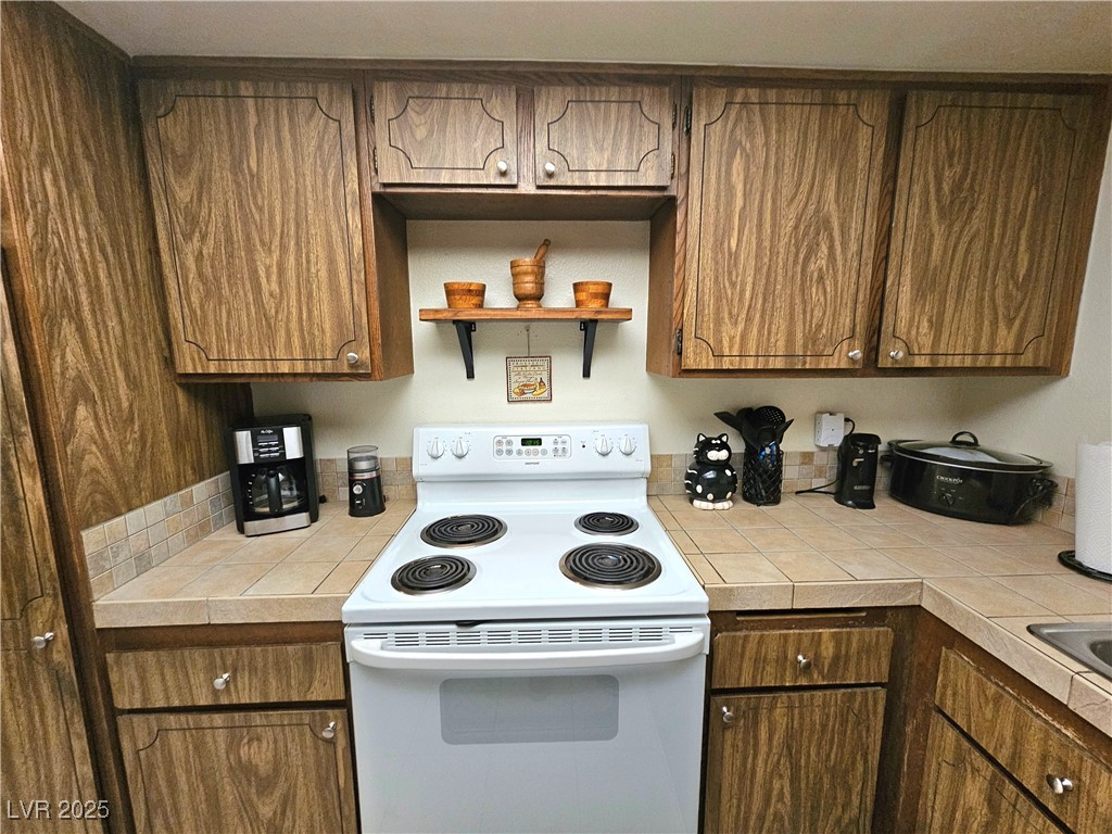 1128 Willow Tree Drive #C, Las Vegas, Nevada image 13