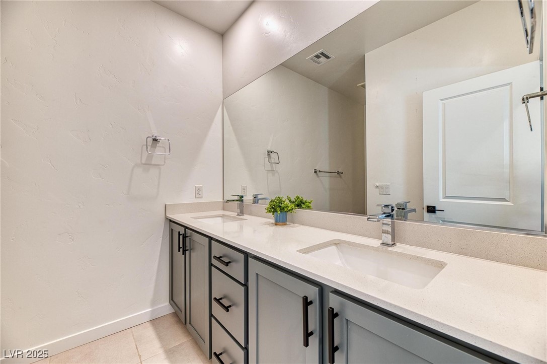 Las Vegas, Nevada 89166, United States, 6 Bedrooms Bedrooms, ,5 BathroomsBathrooms,Residential,Active,244797