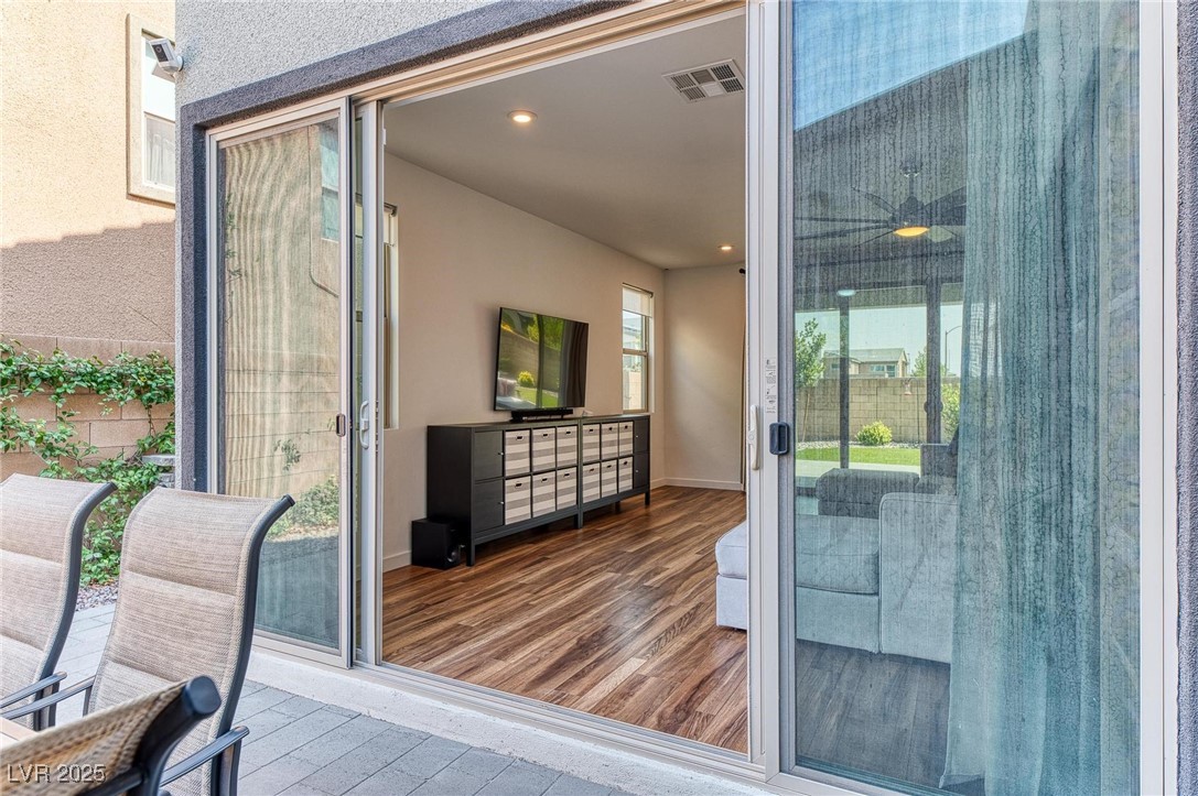 Las Vegas, Nevada 89166, United States, 6 Bedrooms Bedrooms, ,5 BathroomsBathrooms,Residential,Active,244797