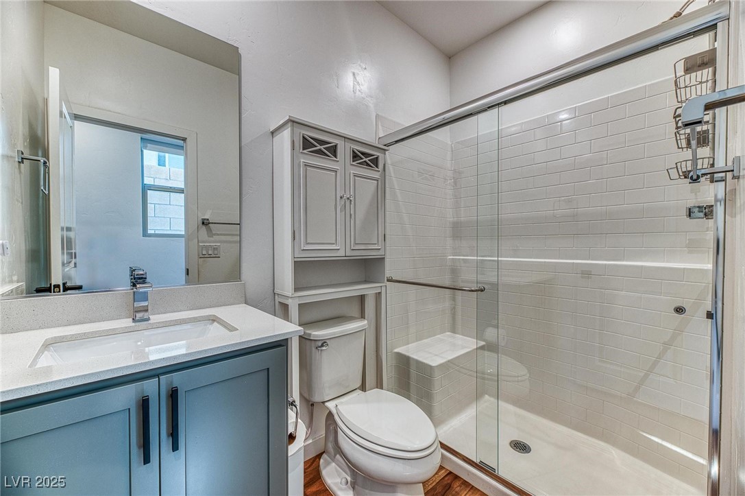 Las Vegas, Nevada 89166, United States, 6 Bedrooms Bedrooms, ,5 BathroomsBathrooms,Residential,Active,244797