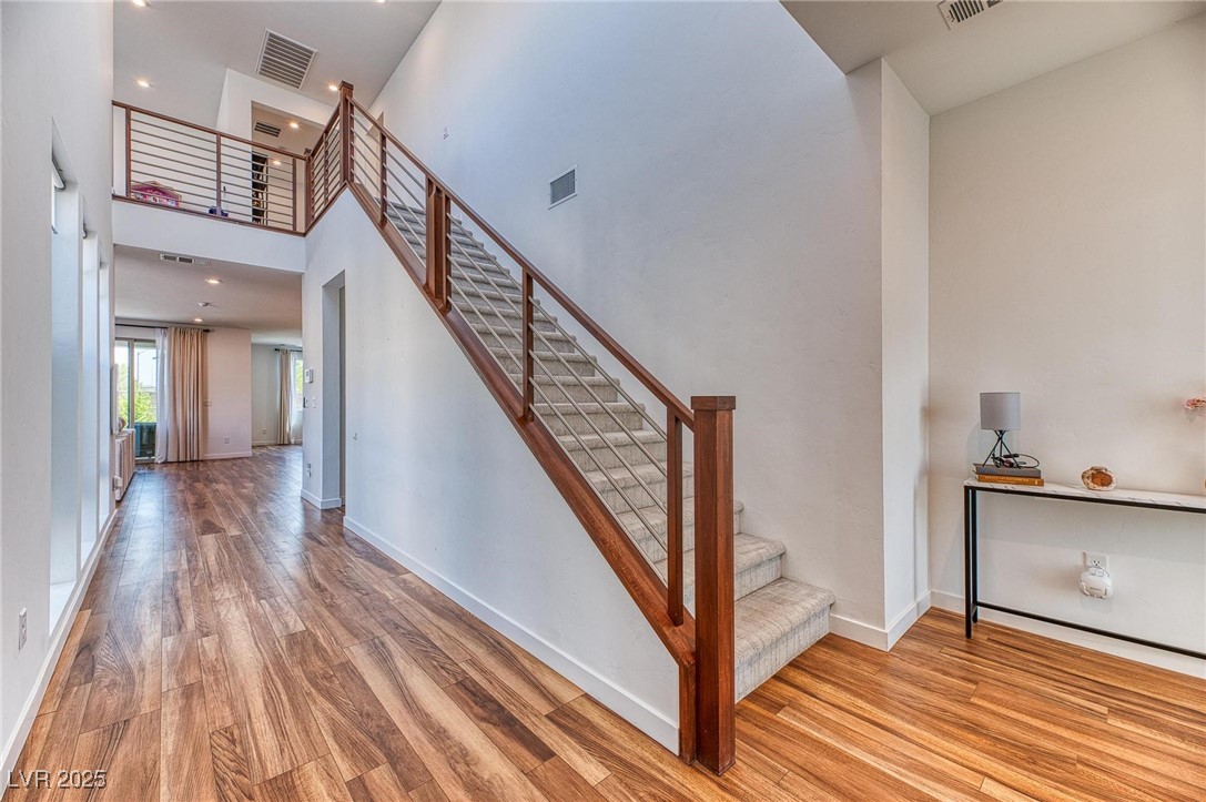 Las Vegas, Nevada 89166, United States, 6 Bedrooms Bedrooms, ,5 BathroomsBathrooms,Residential,Active,244797