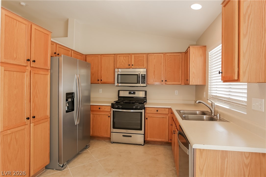 3129 Macaroon Way