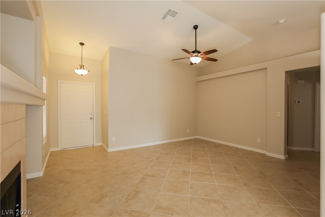 3129 Macaroon Way