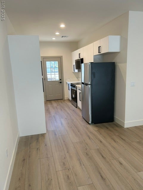 1060 Hall Avenue 1