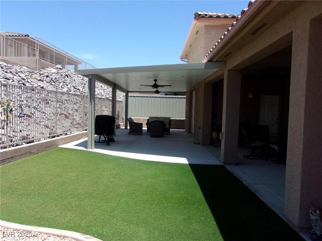 3811 Queen Elizabeth Court, Laughlin, Nevada image 17