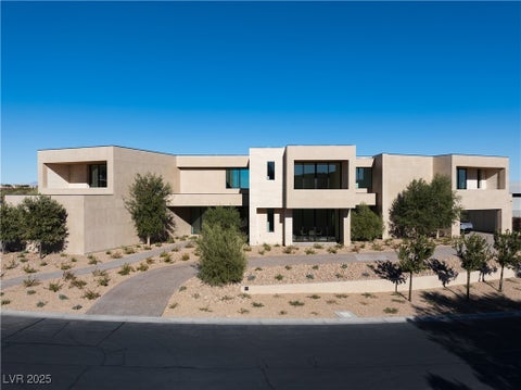 Photo of 68 Sun Glow Lane, Las Vegas, NV 89135 (MLS # 2696380)